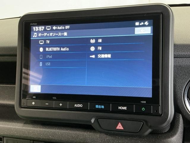 N-BOXカスタム ベースグレード ドラレコ ナビ Rカメラ ブルートゥース W電動ドア USB接続 CMBS Dレコ ベンチシート オートエアコン スマートキ LED 盗難防止装置 クルコン ETC バックカメラ フルセグTV ESC(11枚目)