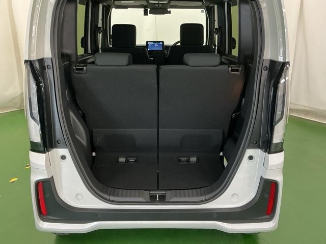 N-BOXカスタム ベースグレード ドラレコ ナビ Rカメラ ブルートゥース W電動ドア USB接続 CMBS Dレコ ベンチシート オートエアコン スマートキ LED 盗難防止装置 クルコン ETC バックカメラ フルセグTV ESC(31枚目)