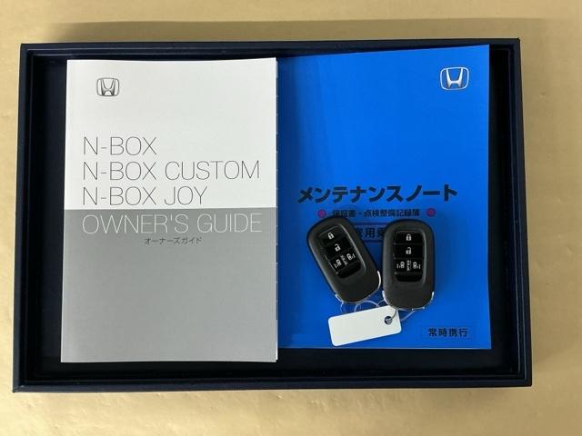 N-BOXカスタム ベースグレード ドラレコ ナビ Rカメラ ブルートゥース W電動ドア USB接続 CMBS Dレコ ベンチシート オートエアコン スマートキ LED 盗難防止装置 クルコン ETC バックカメラ フルセグTV ESC(32枚目)