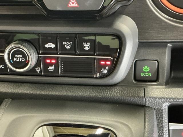 Ｎ－ＯＮＥ ＲＳ　ドラレコ　ナビ　Ｒカメラ　ブルートゥース　サイドカーテンエアバック　記録簿　クリアランスソナー　シートヒータ　横滑り防止機能　インテリキー　ＥＴＣ付き　ＡＡＣ　オートクルーズコントロール　Ｂカメ（17枚目）