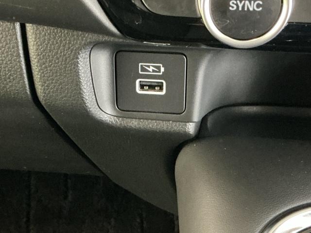 ヴェゼル e:HEVZ ドラレコ ナビ Rカメラ ブルートゥース 衝突回避支援ブレーキ機能 スマキ Pトランク フルオートエアコン Dレコ エアバッグ 両席エアバック 記録簿付 パワーウィンドウ LEDランプ ソナー USB(22枚目)