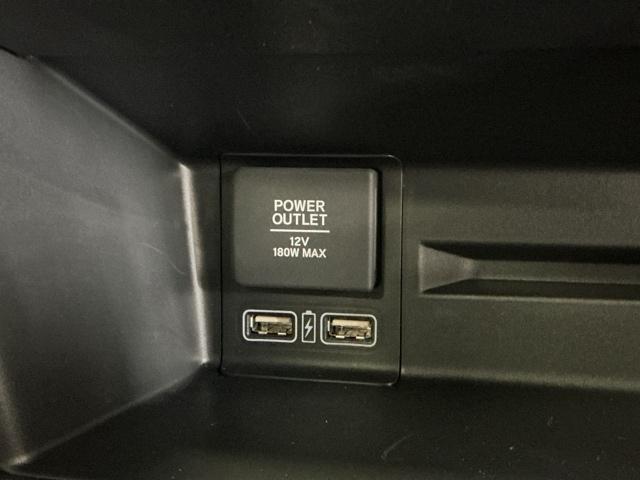 �Q�D�T�A���y�A�}���t�r�a�`���[�W���[���ځB�X�}�[�g�t�H���Ȃǂ̏[�d�ɂƂ��Ă��֗��ł�