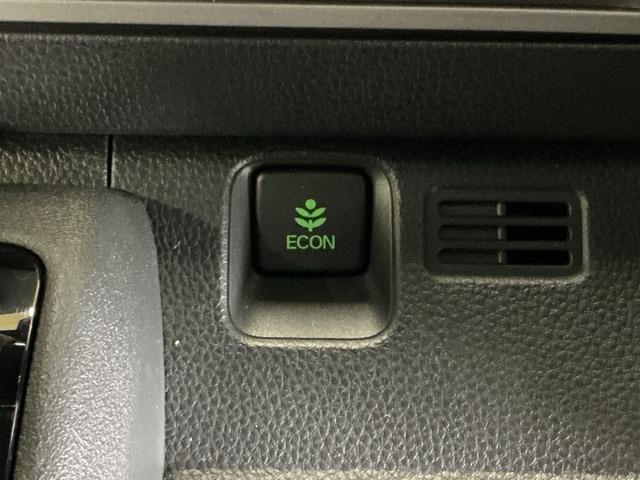 �d�b�n�m�X�C�b�`����ŔR��ǂ��Ȃ�悤�G�A�R����G���W���Ȃǂ𑍍��I�ɐ��䂵�܂�