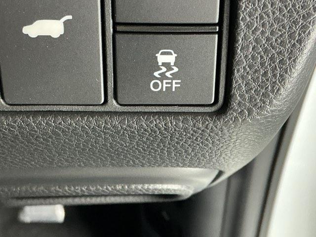 ヴェゼル ｅ：ＨＥＶＺ　ドラレコ　ナビ　Ｒカメラ　ブルートゥース　衝突回避支援ブレーキ機能　パノラミックビューモニター　スマキ　Ｐトランク　フルオートエアコン　Ｄレコ　エアバッグ　両席エアバック　記録簿付　パワーウィンドウ（29枚目）