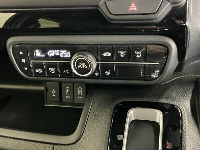 Ｎ－ＢＯＸカスタム Ｌターボ　ナビ　Ｒカメラ　ブルートゥース　フルセグ　Ｗパワスラ　スマキ　プリクラッシュセーフティー　地デジ対応　後カメラ　シートＨ　ＥＳＣ　サイドエアバック　ＥＣＯＮ　ＵＳＢポート　ＤＶＤ再生可　Ａクルーズ（15枚目）