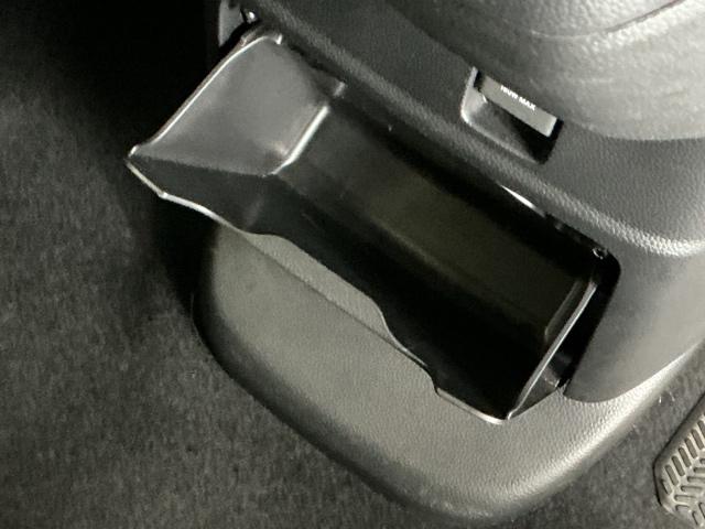 Ｎ－ＢＯＸカスタム Ｌターボ　ナビ　Ｒカメラ　ブルートゥース　フルセグ　Ｗパワスラ　スマキ　プリクラッシュセーフティー　地デジ対応　後カメラ　シートＨ　ＥＳＣ　サイドエアバック　ＥＣＯＮ　ＵＳＢポート　ＤＶＤ再生可　Ａクルーズ（56枚目）