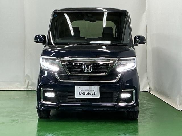 Ｎ－ＢＯＸカスタム Ｌ　ナビ　Ｒカメラ　ブルートゥース　フルセグ　シートヒーター付き　助手席エアバック　Ｂカメ　メンテナンスノート　ＬＥＤ　エアバッグ　パワーウインドウ　Ａライト　クルコン　エアコン　スマートキーＰスタート（6枚目）