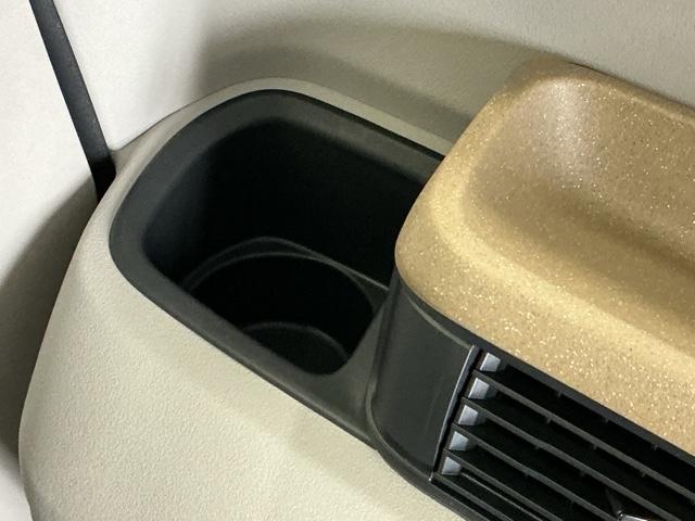 N-BOX ベースグレード ドラレコ ナビ Rカメラ ブルートゥース ECON Sヒーター LEDヘットライト ブレーキサポート キーフリーシステム 盗難防止装置 パワーウインドー スマートキーシステム サイドエアバック USB(53枚目)