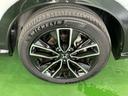 純正アルミホイールです。足元が引き立つので、車全体のイメージがアップしますよ！