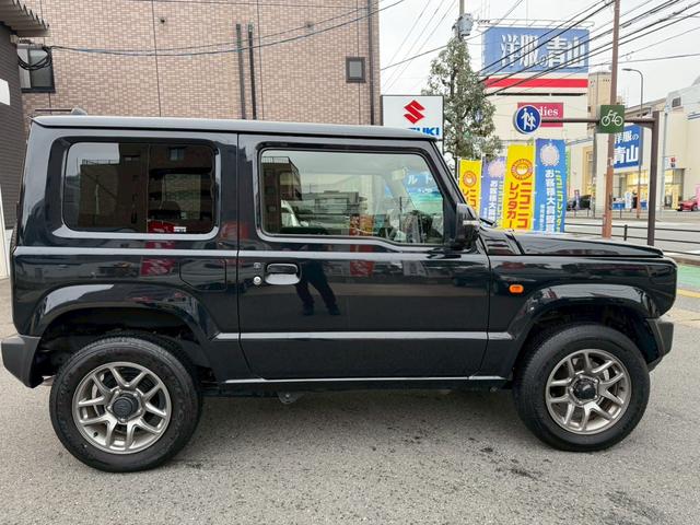 ジムニー ＸＣ　新車保証継承　フルセグ７インチナビ　バックカメラ　シートヒーター　クルーズコントロール　セーフティサポート　純正１６インチアルミ　ＬＥＤヘッドライト　ＥＴＣ　アイドリングストップ　スマートキー（11枚目）
