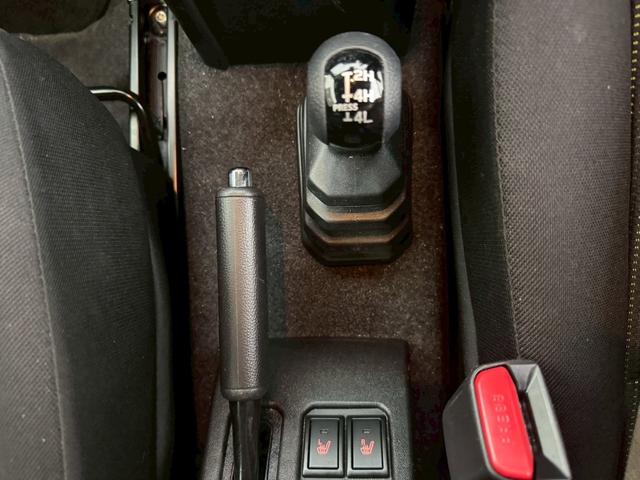 ジムニー ＸＣ　新車保証継承　フルセグ７インチナビ　バックカメラ　シートヒーター　クルーズコントロール　セーフティサポート　純正１６インチアルミ　ＬＥＤヘッドライト　ＥＴＣ　アイドリングストップ　スマートキー（29枚目）