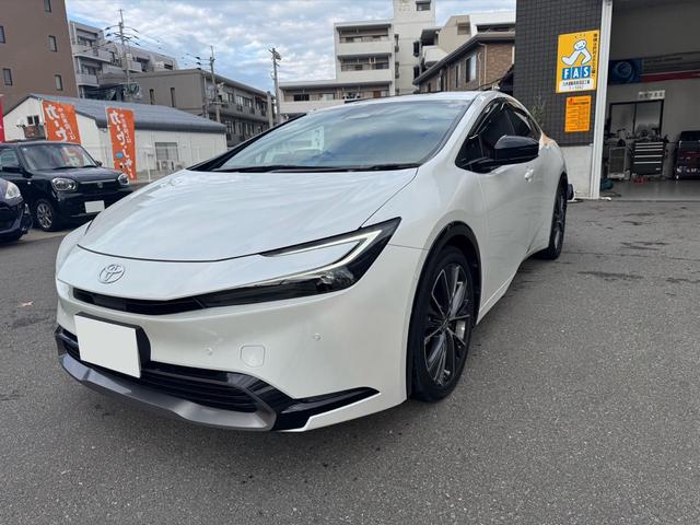 プリウス Z 12.3インチディスプレイオーディオ パノラミックビューモニター デジタルインナーミラー BSM AC100V 置くだけ充電 パワーバックドア ステアリングヒーター ETC2.0 ベンチレーション(15枚目)