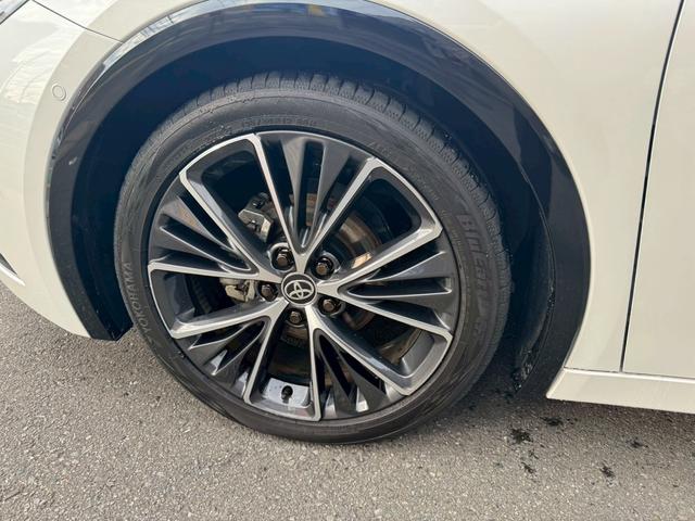 プリウス Z 12.3インチディスプレイオーディオ パノラミックビューモニター デジタルインナーミラー BSM AC100V 置くだけ充電 パワーバックドア ステアリングヒーター ETC2.0 ベンチレーション(17枚目)