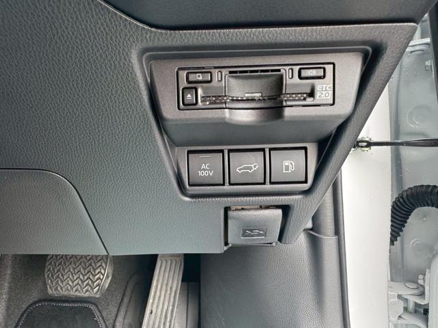 プリウス Z 12.3インチディスプレイオーディオ パノラミックビューモニター デジタルインナーミラー BSM AC100V 置くだけ充電 パワーバックドア ステアリングヒーター ETC2.0 ベンチレーション(26枚目)