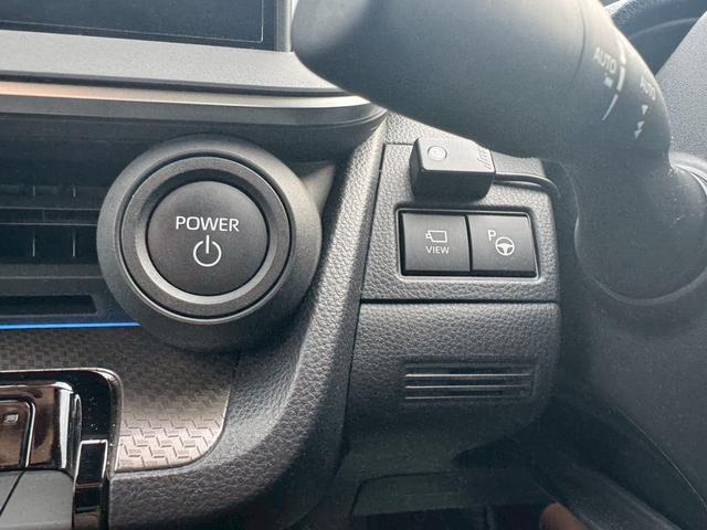 プリウス Z 12.3インチディスプレイオーディオ パノラミックビューモニター デジタルインナーミラー BSM AC100V 置くだけ充電 パワーバックドア ステアリングヒーター ETC2.0 ベンチレーション(34枚目)