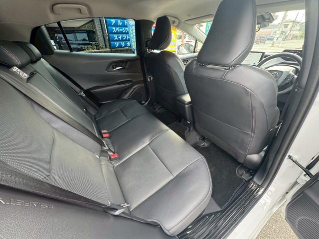 プリウス Z 12.3インチディスプレイオーディオ パノラミックビューモニター デジタルインナーミラー BSM AC100V 置くだけ充電 パワーバックドア ステアリングヒーター ETC2.0 ベンチレーション(39枚目)