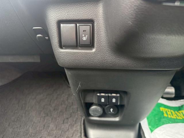 スペーシアカスタム ハイブリッドXSターボ 全方位モニター用カメラパッケージ ヘッドアップディスプレイ ナビ ETC 両側パワースライドドア 15インチAW シートヒーター プッシュスタート スペアキー(29枚目)