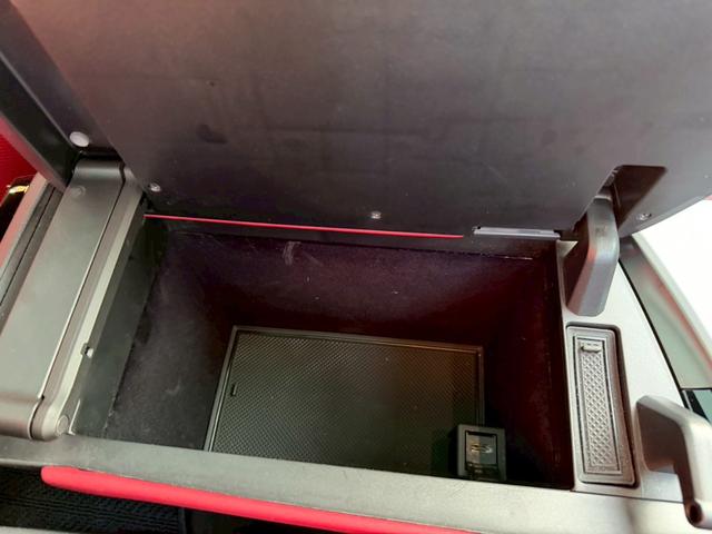 NX NX350 Fスポーツ パノラマサンルーフ マークレビンソンサウンドシステム デジタルインナーミラー パノラミックビューモニター 3眼LEDヘッドライト 禁煙車 前席後席シートヒーター ベンチレーションシート(34枚目)