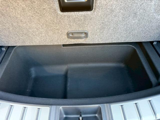 NX NX350 Fスポーツ パノラマサンルーフ マークレビンソンサウンドシステム デジタルインナーミラー パノラミックビューモニター 3眼LEDヘッドライト 禁煙車 前席後席シートヒーター ベンチレーションシート(43枚目)