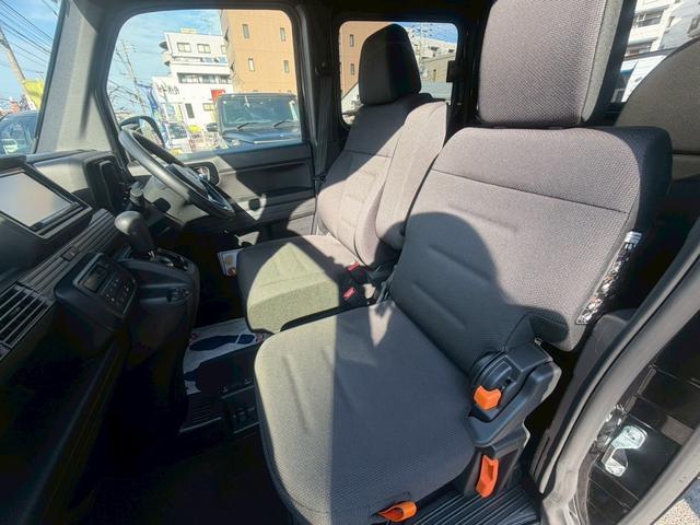 Ｎ－ＶＡＮ ファン　７インチナビ　バックカメラ　ブルートゥース　ホンダセンシング　衝突軽減ブレーキ　路外逸脱抑制　オートライト　リヤパーキングセンサー　フロアマット　禁煙車（33枚目）