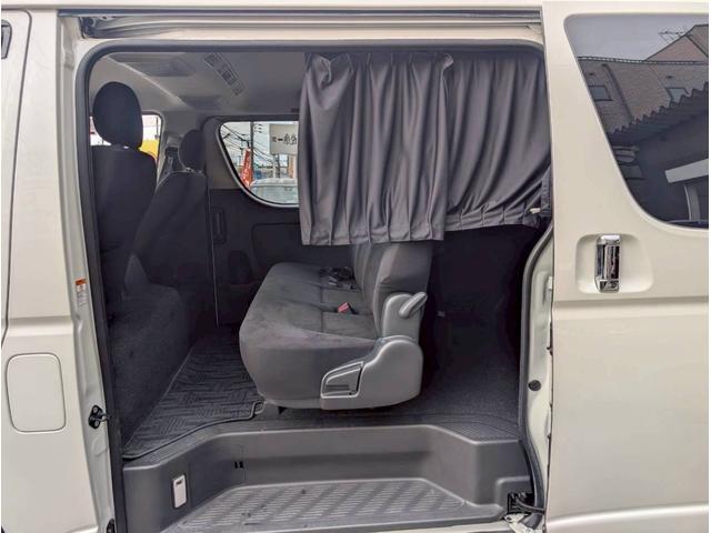 ハイエースバン ロングスーパーＧＬ　モデリスタフルエアロ　両側パワースライドドア　純正ＳＤナビ　バックカメラ　ルームミラーカメラ　助手席エアバッグ　純正ＥＴＣ　ＡＣ１００Ｖ　純正マット　サイドバイザー　室内カーテン　ＬＥＤヘッドランプ（47枚目）