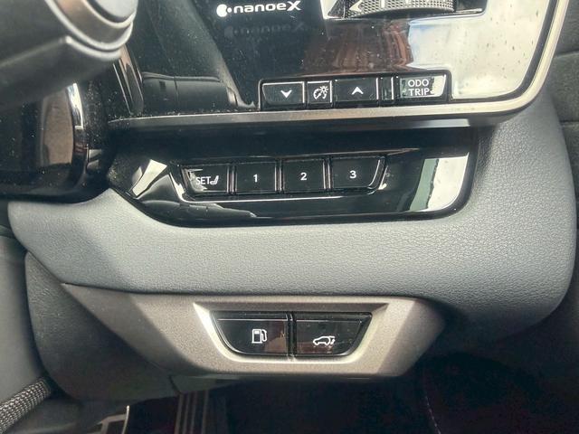 ＲＸ ＲＸ５００ｈ　Ｆスポーツパフォーマンス　禁煙車　パノラマルーフ　ルーフレール　マークレビンソンプレミアムサウンドシステム　シートベンチレーション　純正フロアマット　パノラミックビューモニター　ＥＴＣ２．０（26枚目）