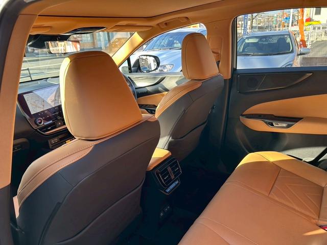 ＮＸ ＮＸ３５０ｈ　バージョンＬ　禁煙車　パノラマルーフ　パノラミックビューモニター　アドバンストパーク　デジタルインナーミラー　ＢＳＭ　純正ディスプレイオーディオ　シートベンチレーション　ＥＴＣ２．０（37枚目）