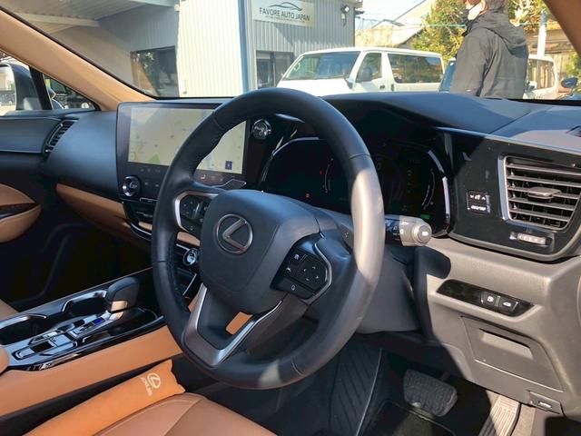 NX NX350h バージョンL ワンオーナー パノラマサンルーフ デジタルインナーミラー 純正ナビ フルセグテレビ パノラミックビューモニター ビルトインETC2.0 ベージュレザーシート シートエアコン 新車保証書付き(17枚目)