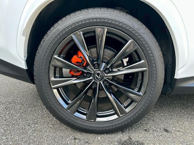 �G�A���p�[�c�̎��t���ȂǁA�h���X�A�b�v�ɂ��Ή����Ă���܂��B