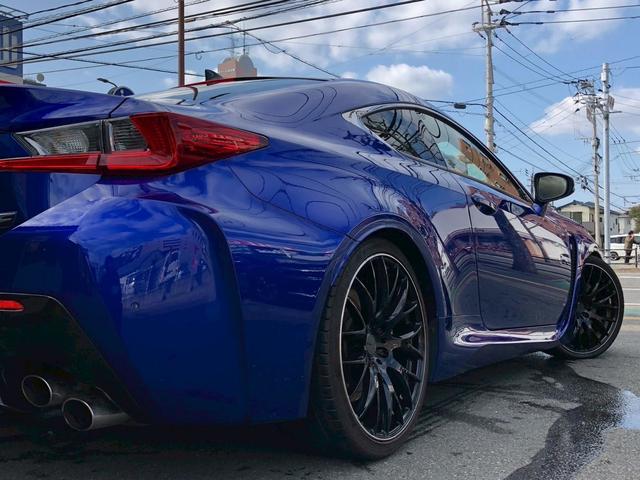 ＲＣ Ｆ カーボンエクステリアパッケージ　純正メーカーナビ　三眼フルＬＥＤヘッドランプ　レイズ２０インチＡＷ　社外車高調　バックカメラ　ドライブレコーダー　パワーシート　ＴＶＤ　クリアランスソナー＆バックソナー　フロントパワーシート（13枚目）