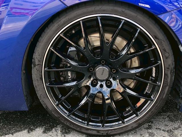 ＲＣ Ｆ カーボンエクステリアパッケージ　純正メーカーナビ　三眼フルＬＥＤヘッドランプ　レイズ２０インチＡＷ　社外車高調　バックカメラ　ドライブレコーダー　パワーシート　ＴＶＤ　クリアランスソナー＆バックソナー　フロントパワーシート（14枚目）