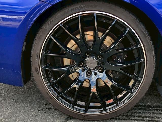 ＲＣ Ｆ カーボンエクステリアパッケージ　純正メーカーナビ　三眼フルＬＥＤヘッドランプ　レイズ２０インチＡＷ　社外車高調　バックカメラ　ドライブレコーダー　パワーシート　ＴＶＤ　クリアランスソナー＆バックソナー　フロントパワーシート（17枚目）