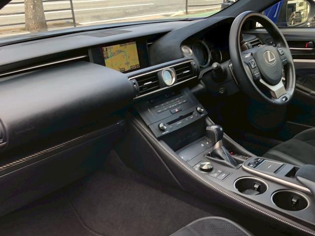 ＲＣ Ｆ カーボンエクステリアパッケージ　純正メーカーナビ　三眼フルＬＥＤヘッドランプ　レイズ２０インチＡＷ　社外車高調　バックカメラ　ドライブレコーダー　パワーシート　ＴＶＤ　クリアランスソナー＆バックソナー　フロントパワーシート（21枚目）