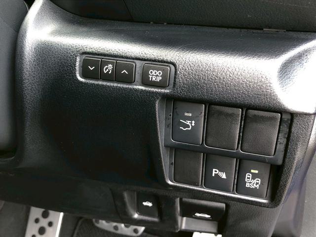 ＲＣ Ｆ カーボンエクステリアパッケージ　純正メーカーナビ　三眼フルＬＥＤヘッドランプ　レイズ２０インチＡＷ　社外車高調　バックカメラ　ドライブレコーダー　パワーシート　ＴＶＤ　クリアランスソナー＆バックソナー　フロントパワーシート（26枚目）