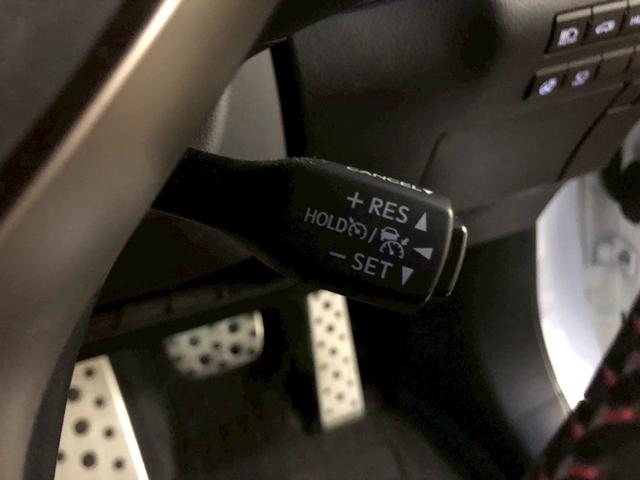 RX RX300 Fスポーツ パノラマルーフ ルーフレール 置くだけ充電 内装レッド 本革 前席後席シートヒーター アダクティブハイビームシステム パワーバックドア ヘッドアップディスプレイ BSM(36枚目)