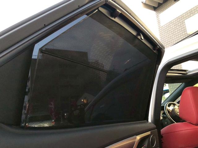 RX RX300 Fスポーツ パノラマルーフ ルーフレール 置くだけ充電 内装レッド 本革 前席後席シートヒーター アダクティブハイビームシステム パワーバックドア ヘッドアップディスプレイ BSM(54枚目)