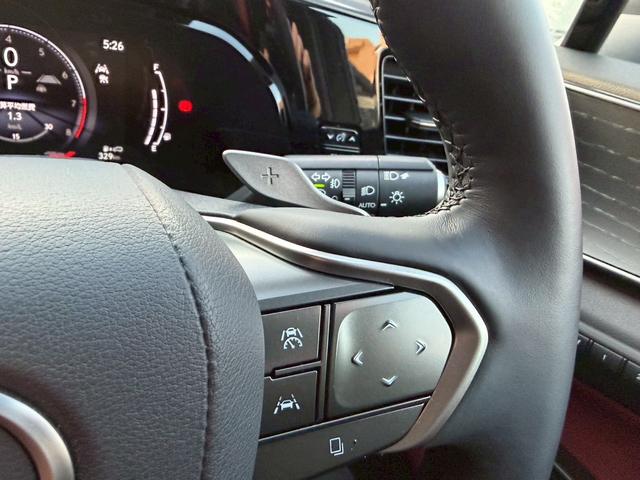 NX NX250 バージョンL パノラマルーフ モデリスタフルエアロ デジタルインナーミラー ルーフレール 内装レッド 置くだけ充電 20インチプレミアムメタリックAW 14インチディスプレイオーディオ パノラミックビューモニター(41枚目)