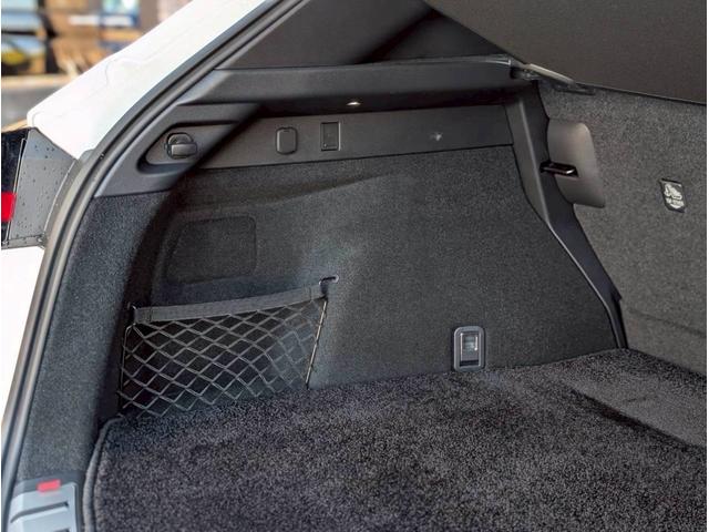 NX NX250 バージョンL パノラマルーフ モデリスタフルエアロ デジタルインナーミラー ルーフレール 内装レッド 置くだけ充電 20インチプレミアムメタリックAW 14インチディスプレイオーディオ パノラミックビューモニター(63枚目)