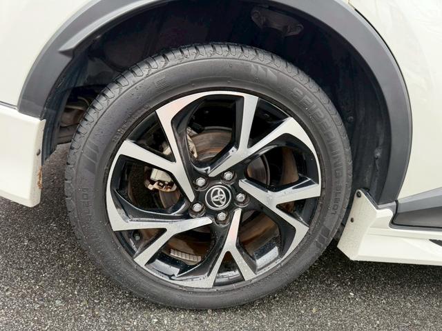 Ｃ－ＨＲ Ｇ　ワンオーナー　シーケンシャル付ＬＥＤヘッドライト　トヨタ純正９インチＴコネクトナビ　バックガイドモニター　モデリスタフルエアロ　ＥＴＣ　シートヒーター　ドラレコ　トヨタセーフティセンス　１８インチＡＷ（18枚目）
