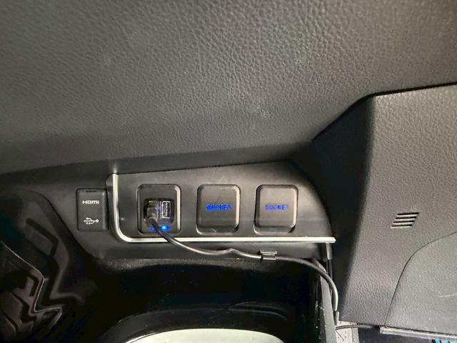 Ｃ－ＨＲ Ｇ　ワンオーナー　シーケンシャル付ＬＥＤヘッドライト　トヨタ純正９インチＴコネクトナビ　バックガイドモニター　モデリスタフルエアロ　ＥＴＣ　シートヒーター　ドラレコ　トヨタセーフティセンス　１８インチＡＷ（28枚目）