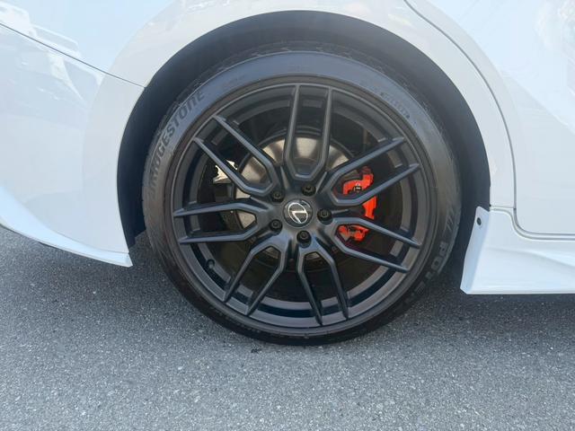 エアロパーツの取り付けなど、ドレスアップにも対応しております。