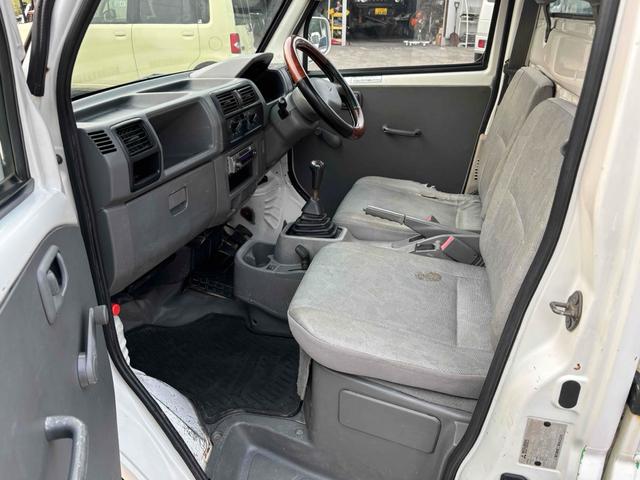 ミニキャブトラック 　下取り　現状販売　４ＷＤ　軽トラック　ＭＴ　エアコン（16枚目）