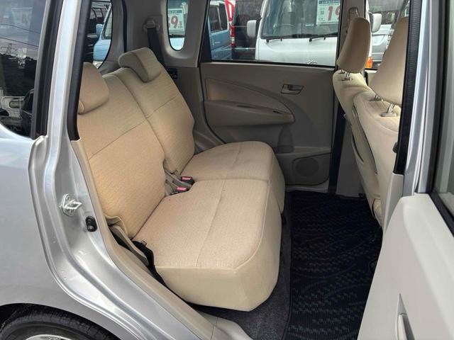 ステラ Ｌリミテッド　スマートキー　アイドリングストップ　ベンチシート　ＣＶＴ　盗難防止システム　ＡＢＳ　ＣＤ　ミュージックプレイヤー接続可　アルミホイール　衝突安全ボディ　エアコン　パワーステアリング　パワーウィンドウ（18枚目）