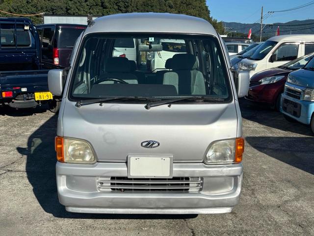 サンバーディアス ディアス　４ＷＤ　５ＭＴ　顧客直買取車両　現状そのまんま車両　両側スライドドア　キーレスエントリー　エアコン　パワーステアリング　パワーウィンドウ　運転席エアバッグ（6枚目）