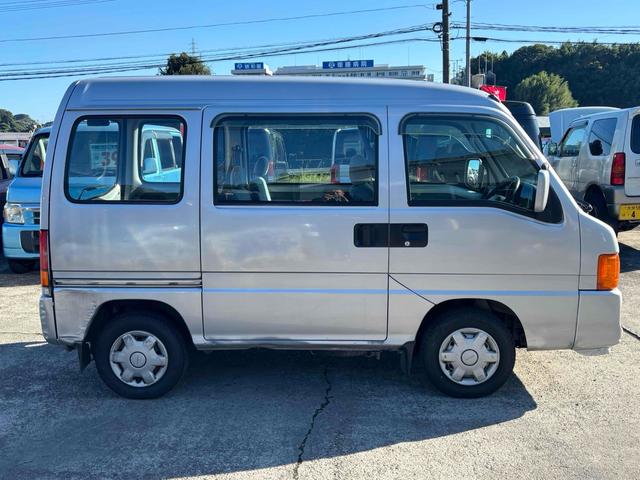 サンバーディアス ディアス　４ＷＤ　５ＭＴ　顧客直買取車両　現状そのまんま車両　両側スライドドア　キーレスエントリー　エアコン　パワーステアリング　パワーウィンドウ　運転席エアバッグ（12枚目）