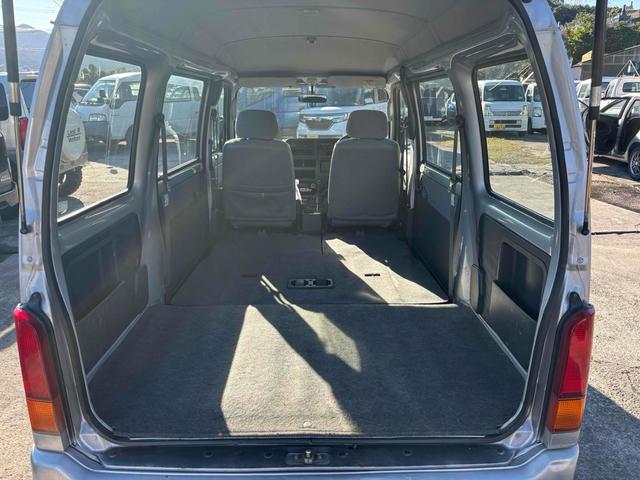 サンバーディアス ディアス　４ＷＤ　５ＭＴ　顧客直買取車両　現状そのまんま車両　両側スライドドア　キーレスエントリー　エアコン　パワーステアリング　パワーウィンドウ　運転席エアバッグ（21枚目）