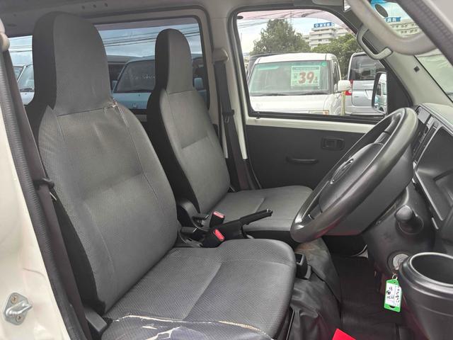 ハイゼットカーゴ スペシャルSAIII エンジンマウント新品交換 スロットルバルブ清掃済み 衝突被害軽減システム 両側スライドドア オートマチックハイビーム ABS ESC エアコン パワーステアリング パワーウィンドウ(19枚目)