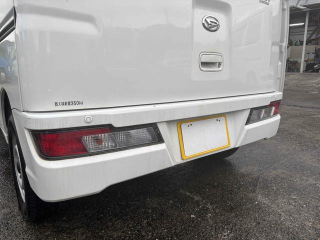 ハイゼットカーゴ スペシャルSAIII エンジンマウント新品交換 スロットルバルブ清掃済み 衝突被害軽減システム 両側スライドドア オートマチックハイビーム ABS ESC エアコン パワーステアリング パワーウィンドウ(28枚目)