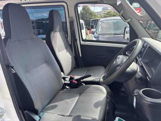 ハイゼットカーゴ スペシャルSAIII エンジンマウント新品交換 衝突被害軽減ブレーキ 荷台リペイント AT ドライブレコーダー 両側スライドドア エアコン 運転席エアバッグ 助手席エアバッグ(23枚目)