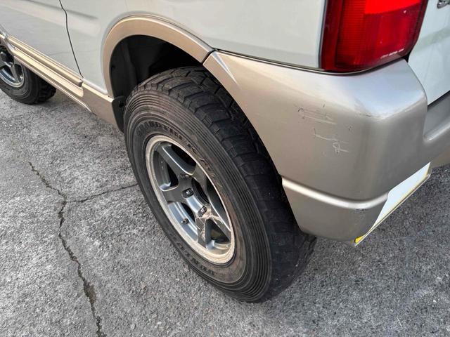 ジムニー ランドベンチャー 4WD MT ABS CD MD リフトアップ ハセスぺアルミホイール 衝突安全ボディ エアコン パワーウィンドウ(24枚目)